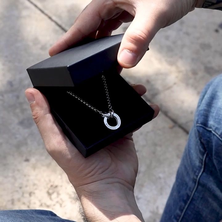 925 Sterling Silver Father's Circle Box Chain Name Necklace