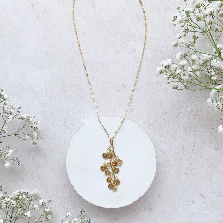 925 Sterling Silver Personalized Tree Necklace with Name Tree of Life Necklace Custom Name Plate Initial Letters Engraved Name on Family Tree Necklace for Family Friends Mother Gift