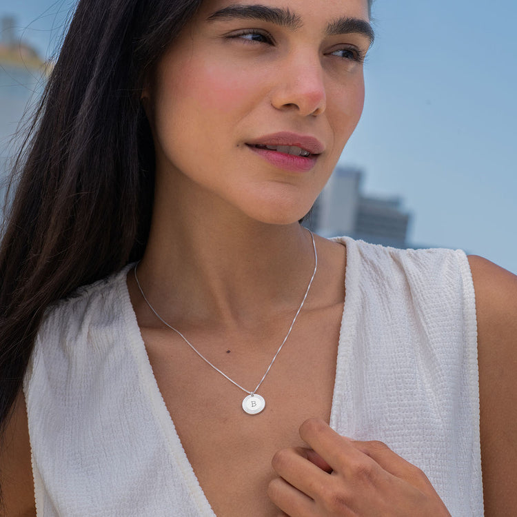 925 Sterling Silver Round Initial Pendant Necklace In Box Chain