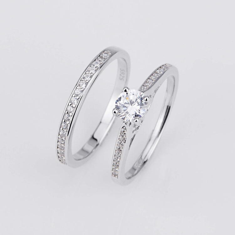 925 Sterling Silver Round Ring Set Made By Cubic Zirconia - onlyone