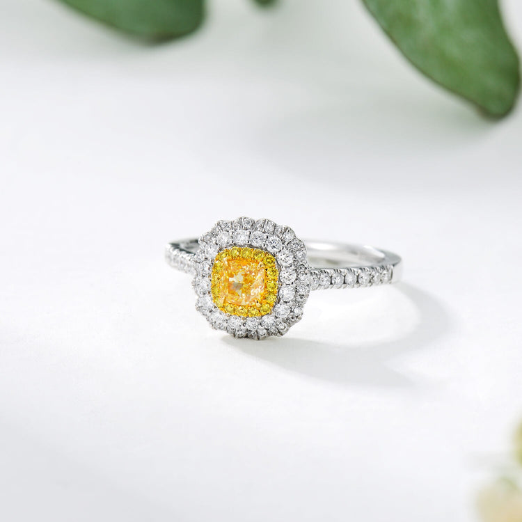 18K Classic Halo Style Yellow Diamond Ring