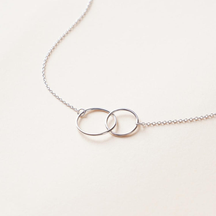 925 Sterling Silver Interlock Double Ring Necklace